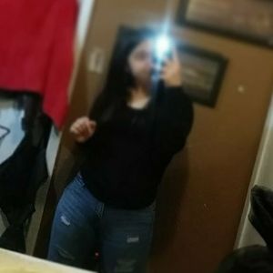 Meet your Posher, Aileen